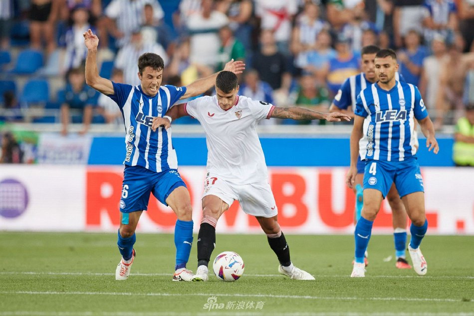 年轻球员的 年轻球员的