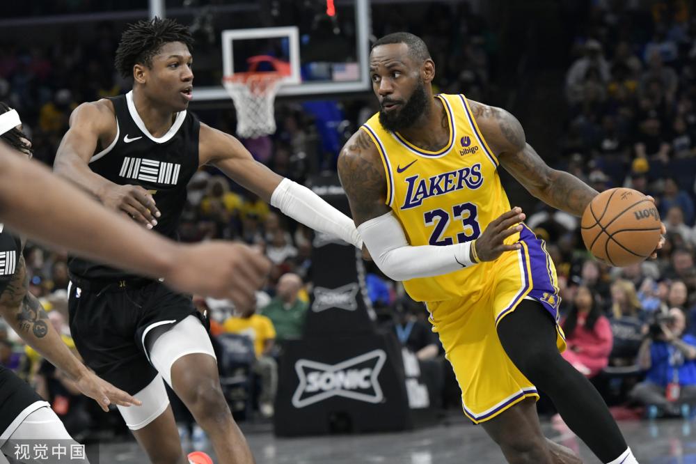 听起来虽然 听起来虽然